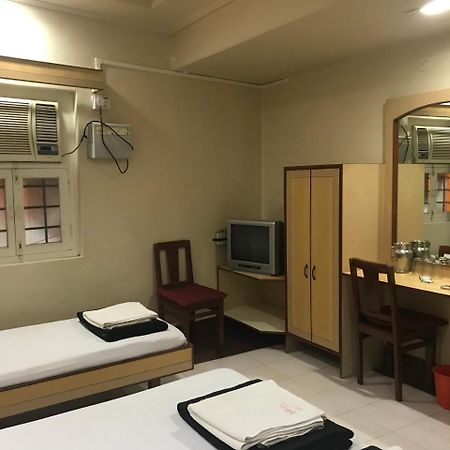 Hotel Satkar Cafeteria Belgaum Esterno foto