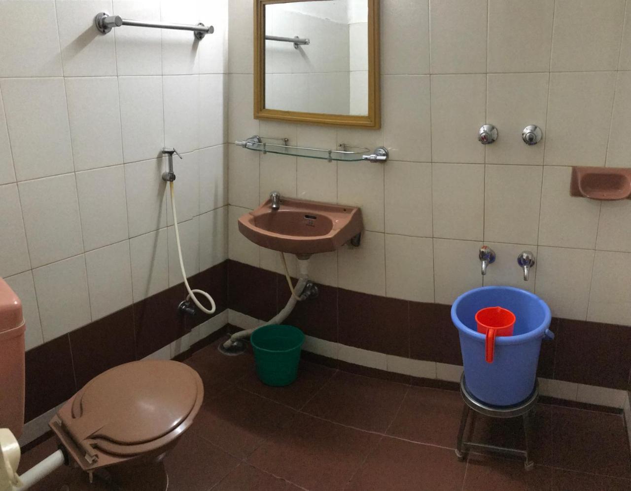 Hotel Satkar Cafeteria Belgaum Esterno foto