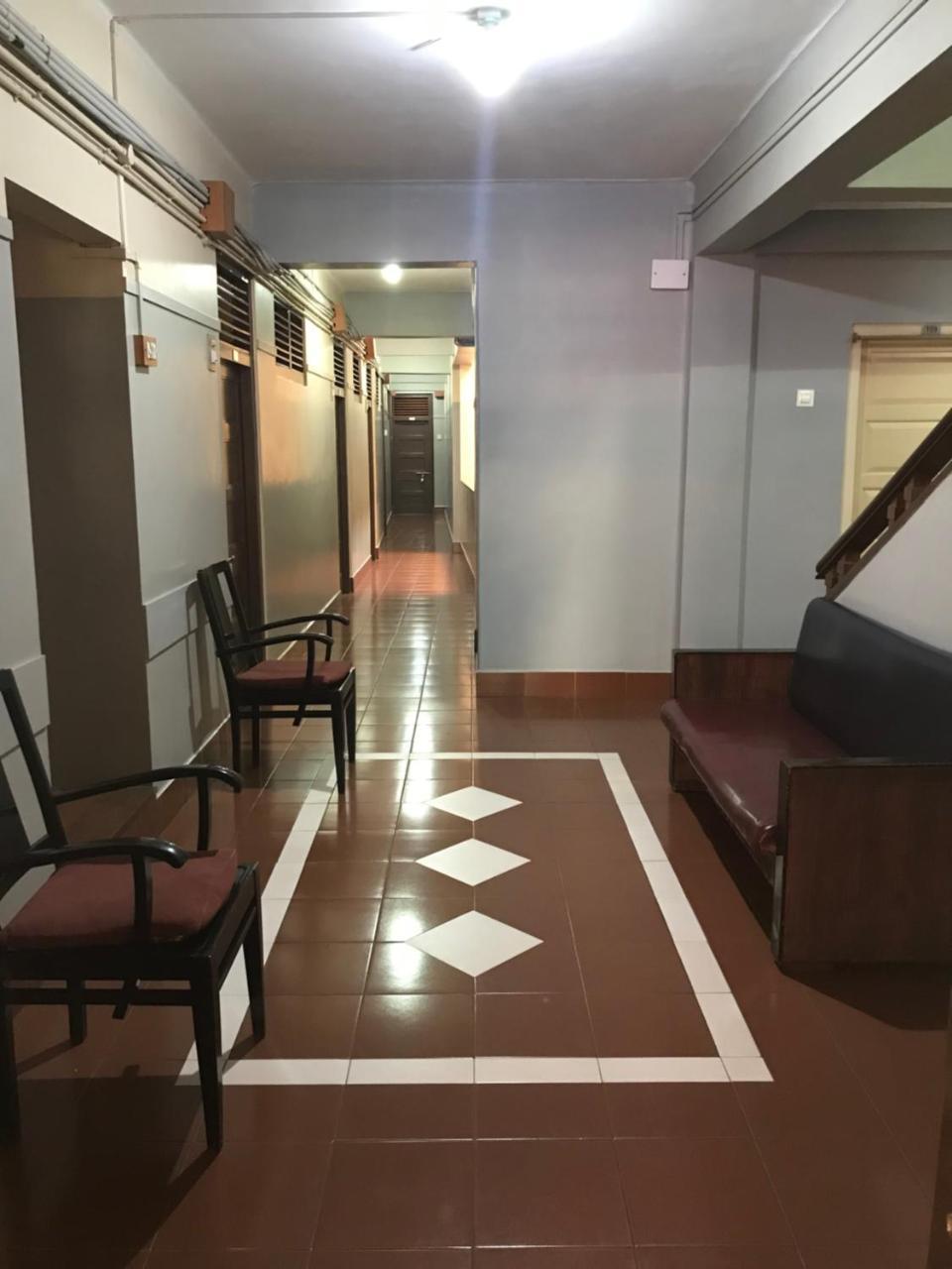 Hotel Satkar Cafeteria Belgaum Esterno foto